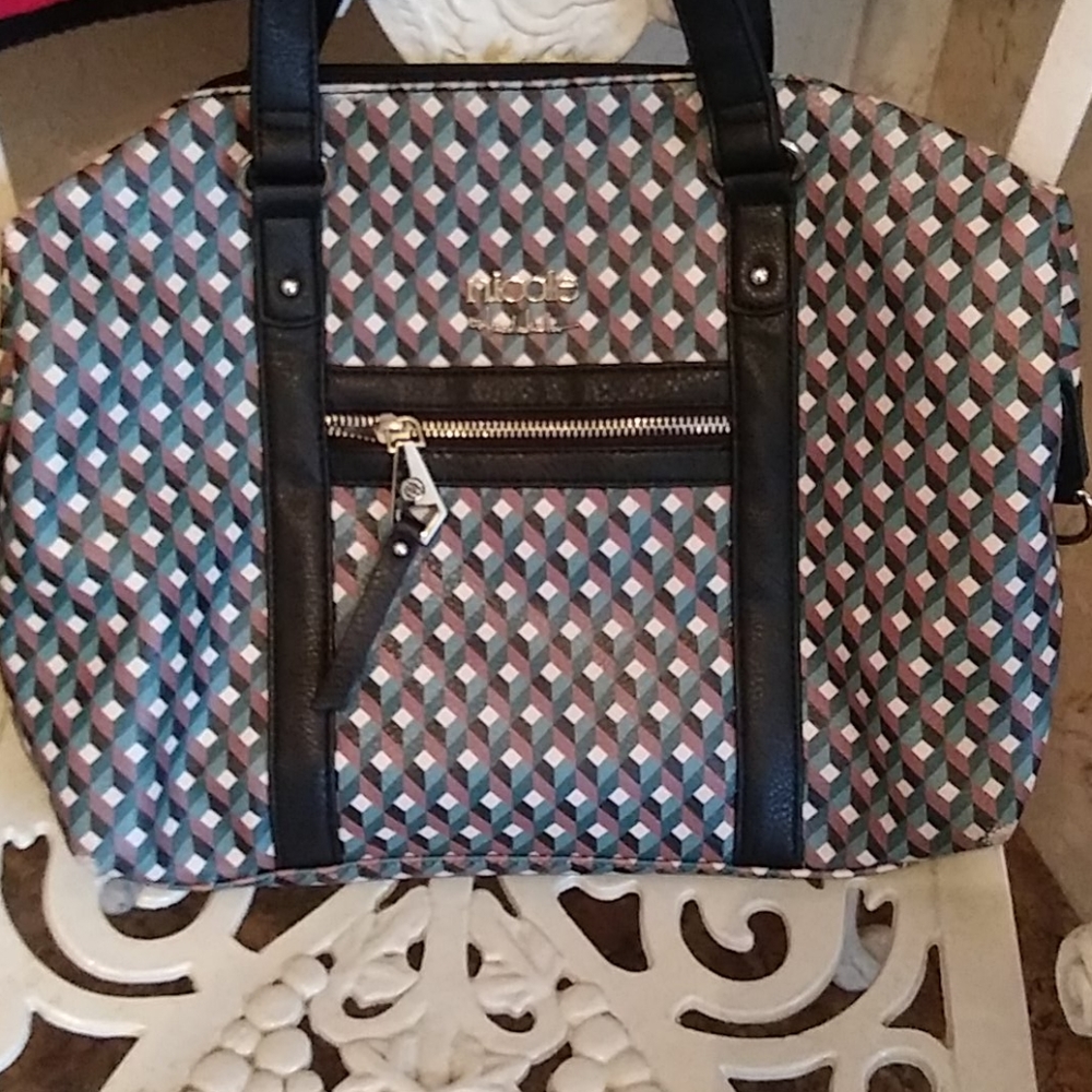 Nicole overnight bag